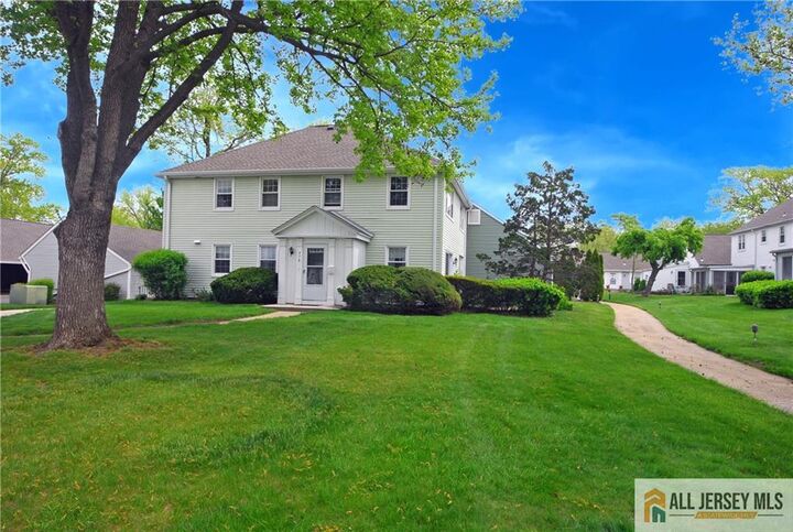 Property Photo:  97 Glenwood Lane B  NJ 08831 