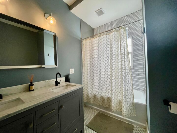 Property Photo:  747 Malvern Avenue  OH 43219 