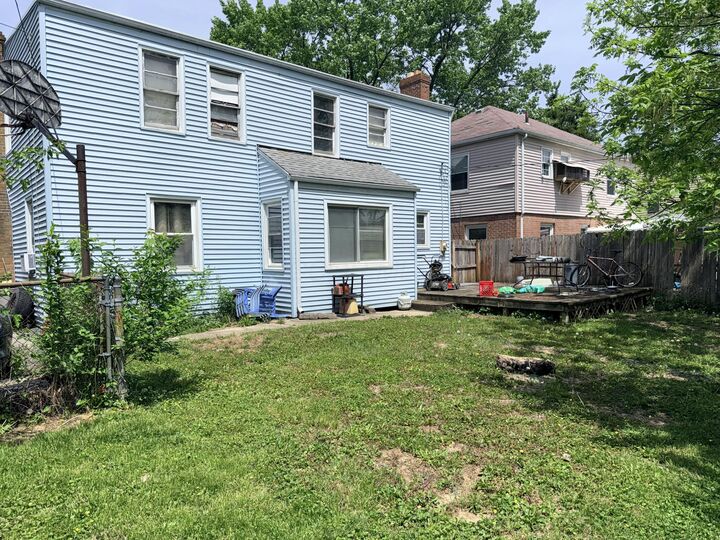 Property Photo:  2755 Vanderberg Avenue  OH 43204 