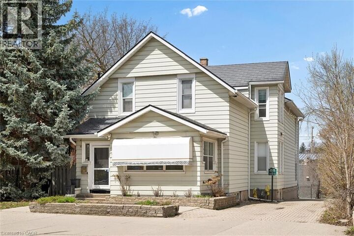 64 Francis Street North — photo 1