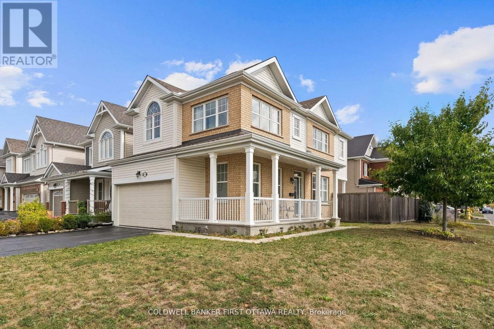 Photo de la propriété:  619 Dundonald Drive  ON K2J 5Y8 