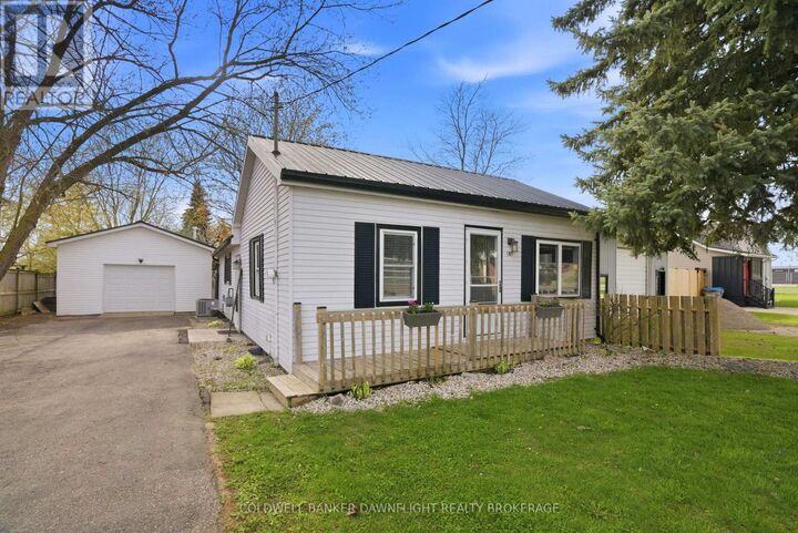 Property Photo:  181 McConnell Street  ON N0M 1S3 