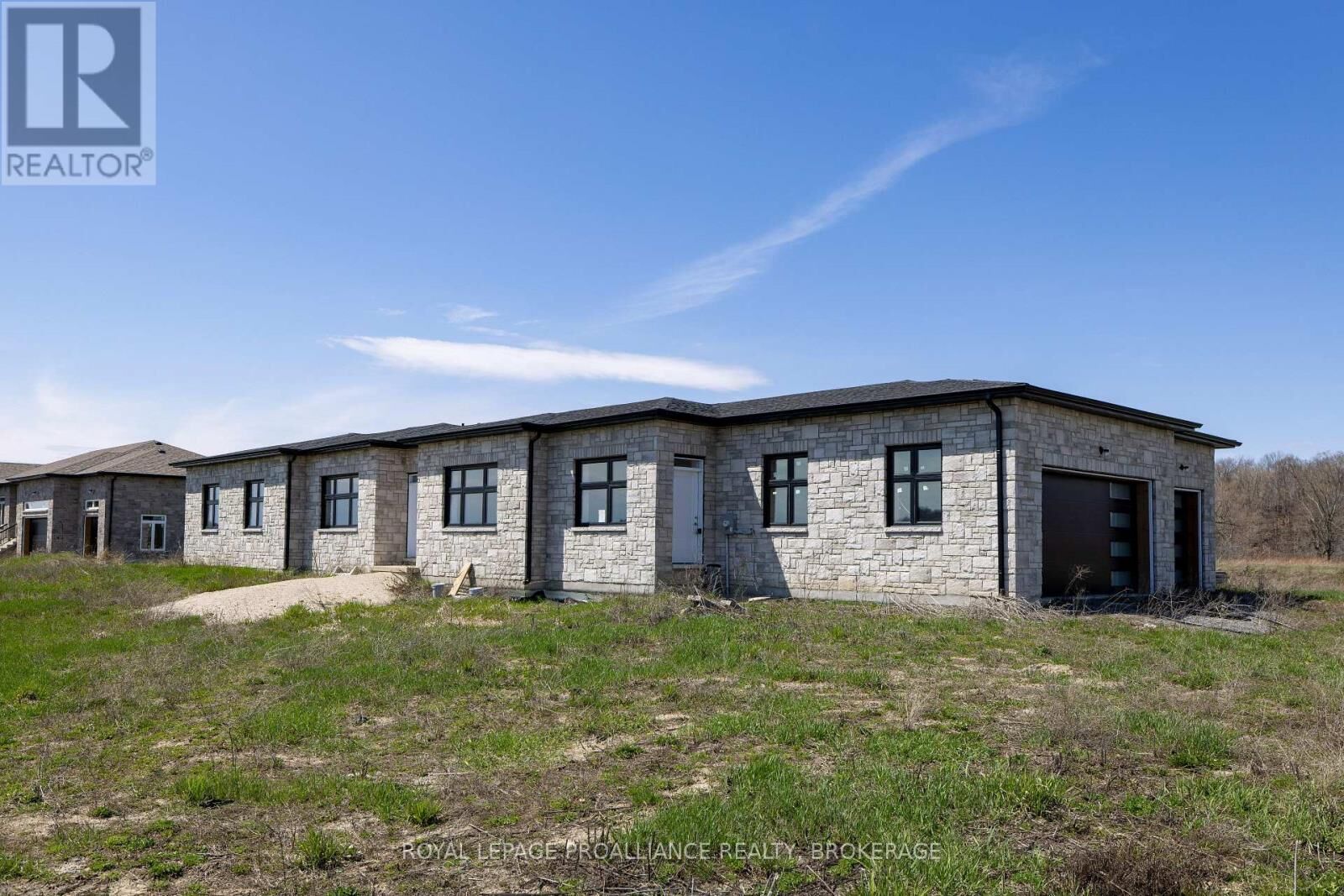 Property Photo: 134 Hineman Street ON K7L 0G2