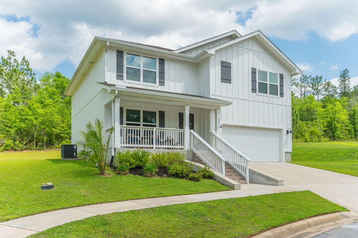 Property Photo:  6831 Interlachen Lane  FL 32567 