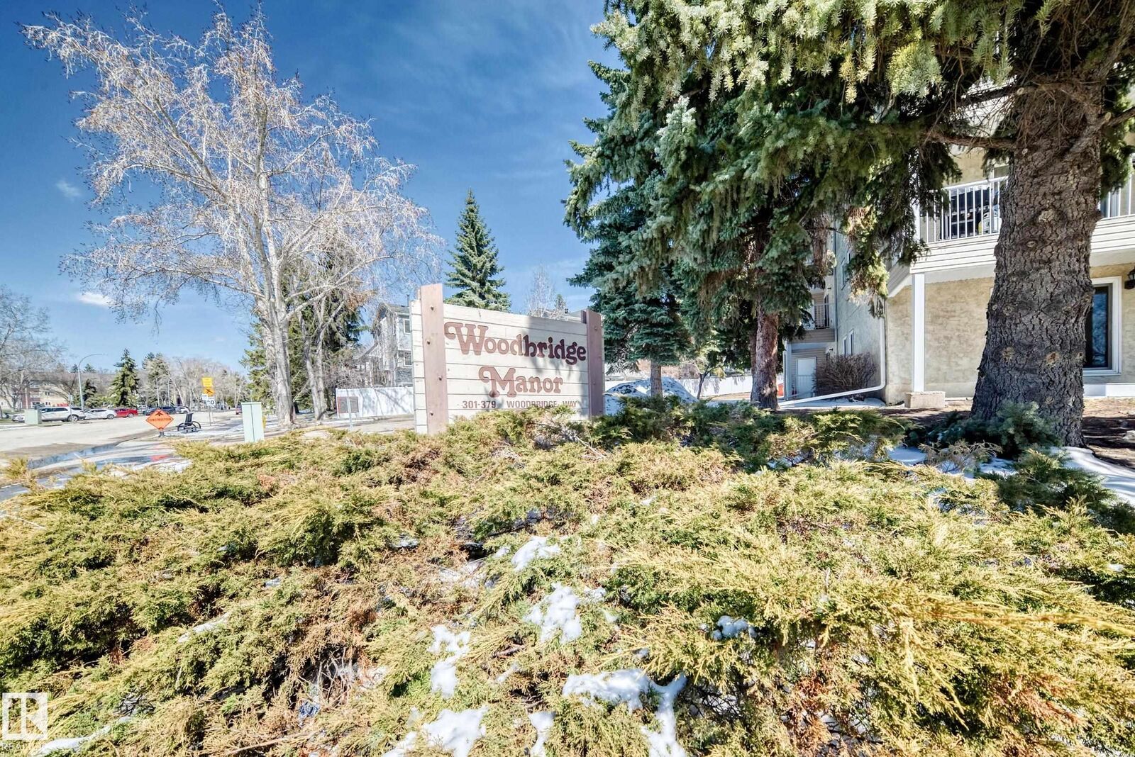 Property Photo: 328 Woodbridge Way 202 AB T8A 4G3