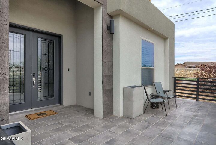 Property Photo:  2228 Mike Price Drive  TX 79938 