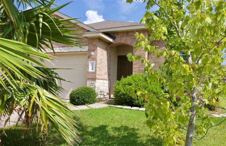 Property Photo:  25311 Saddlebrook Ranch Drive  TX 77375 