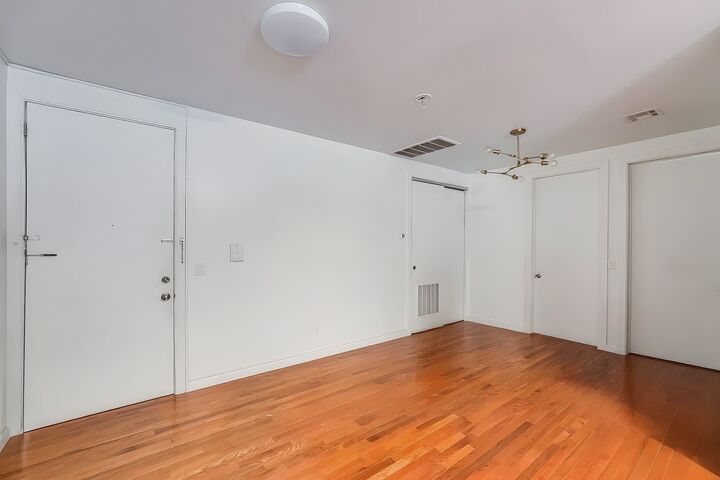 Property Photo: 195 Webster Ave 3 NJ 07307
