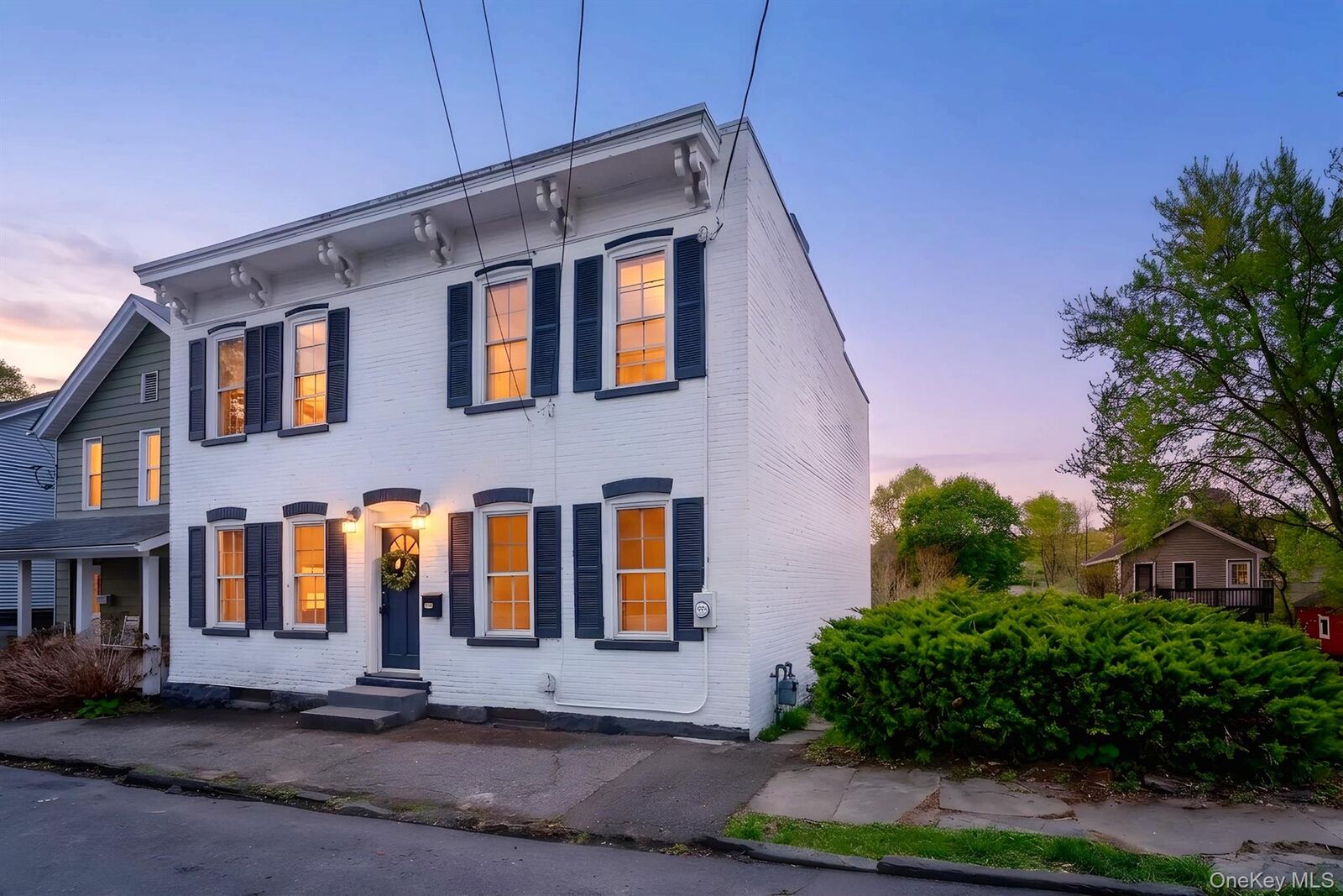 Property Photo:  72 Hunter Street  NY 12401 