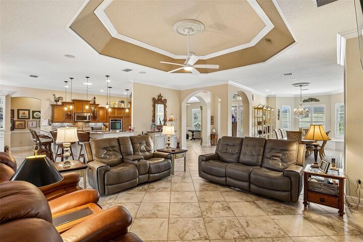 Property Photo:  1404 Brier Creek Circle  FL 32162 