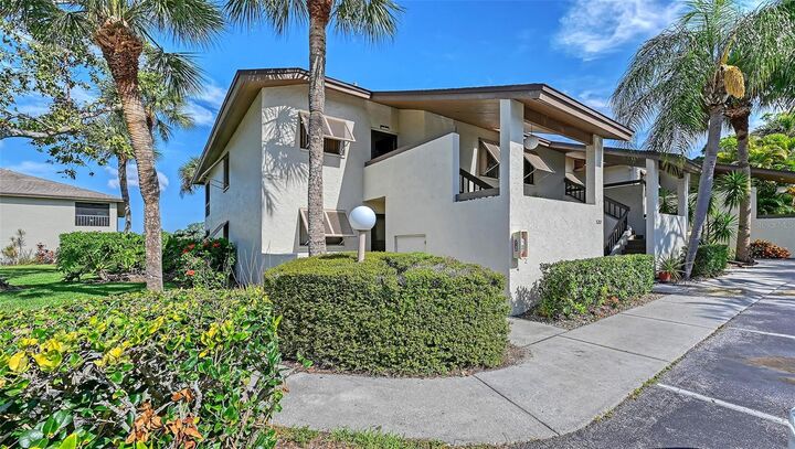 Property Photo:  5207 Willow Links 34  FL 34235 