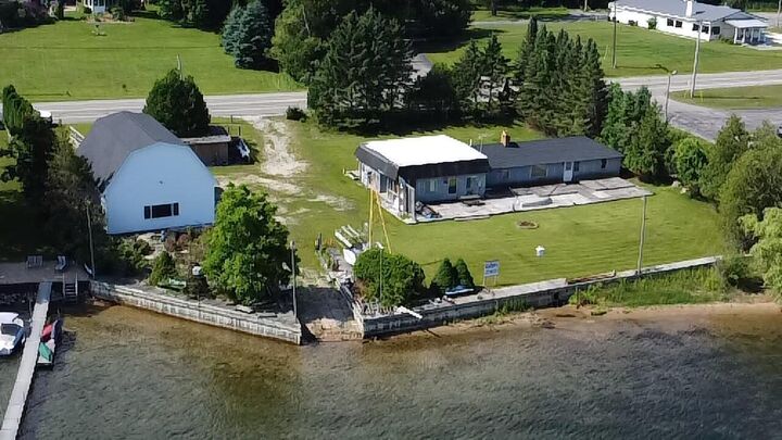 Property Photo:  4472 Crescent Beach Road  MI 49675 