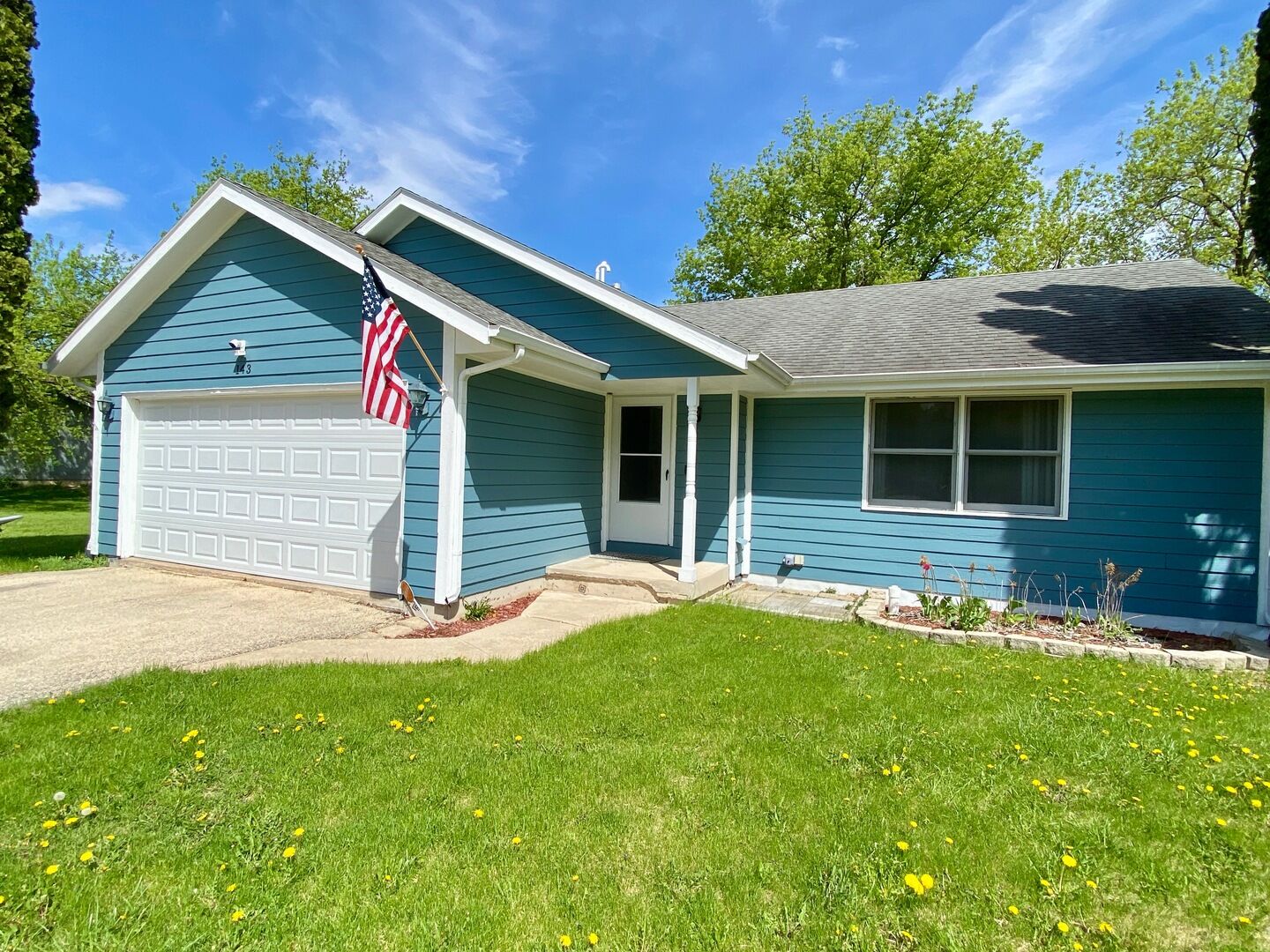 Property Photo:  143 Liverpool Drive  IL 61065 