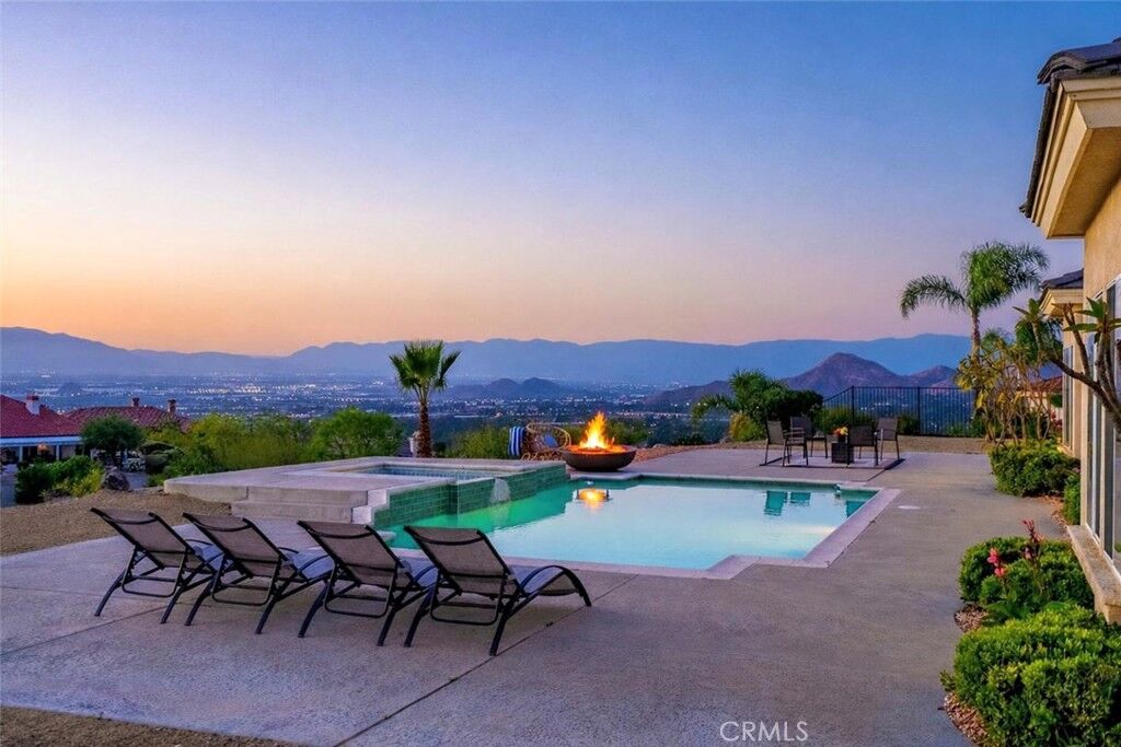 Property Photo:  6201 Omega Street  CA 92506 