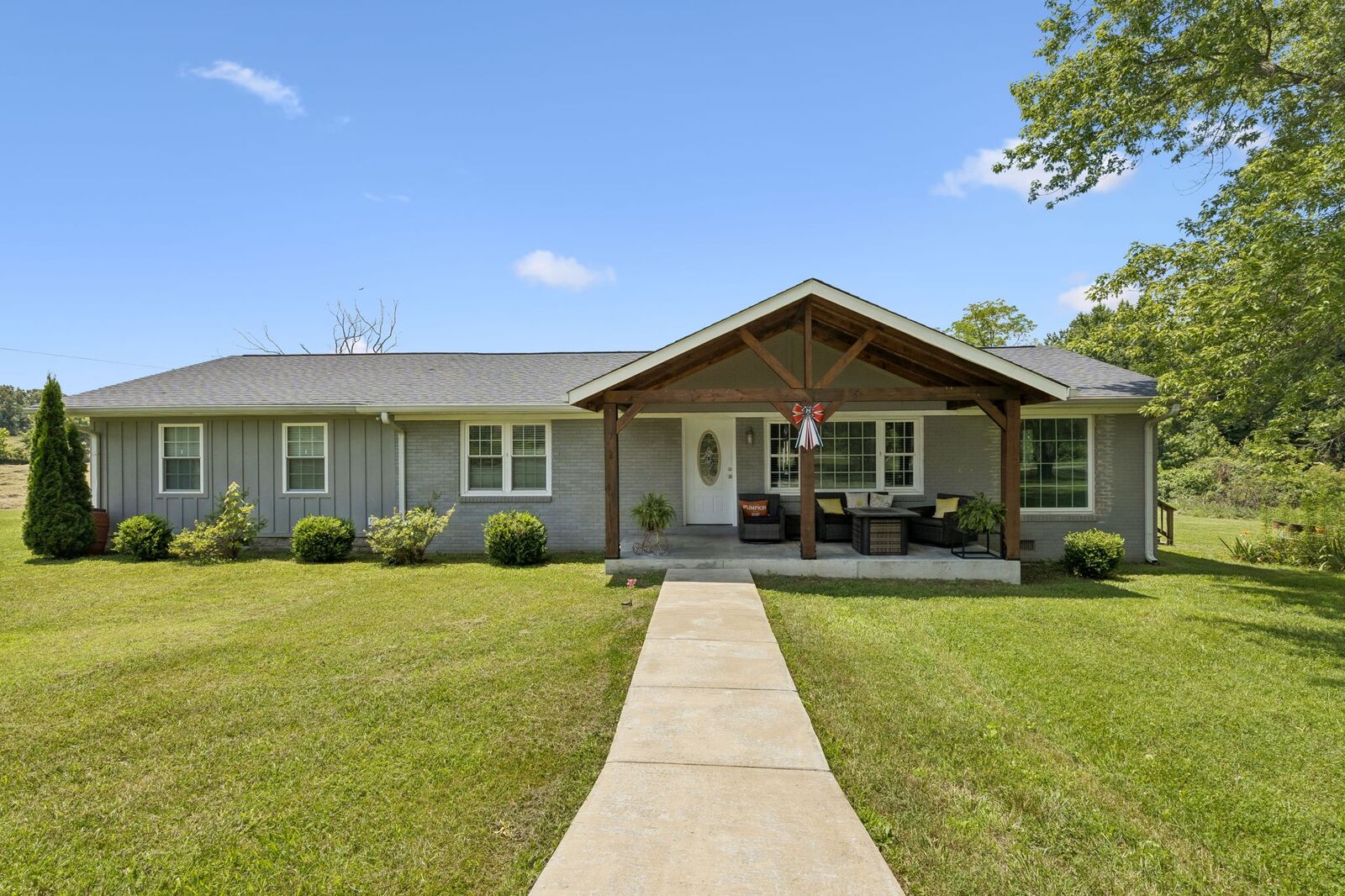 Property Photo: 9 Caldwell Rd TN 38483