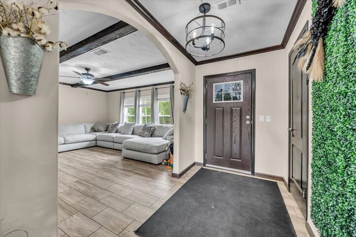Property Photo:  195 Roddy Springs Rd  TN 37387 