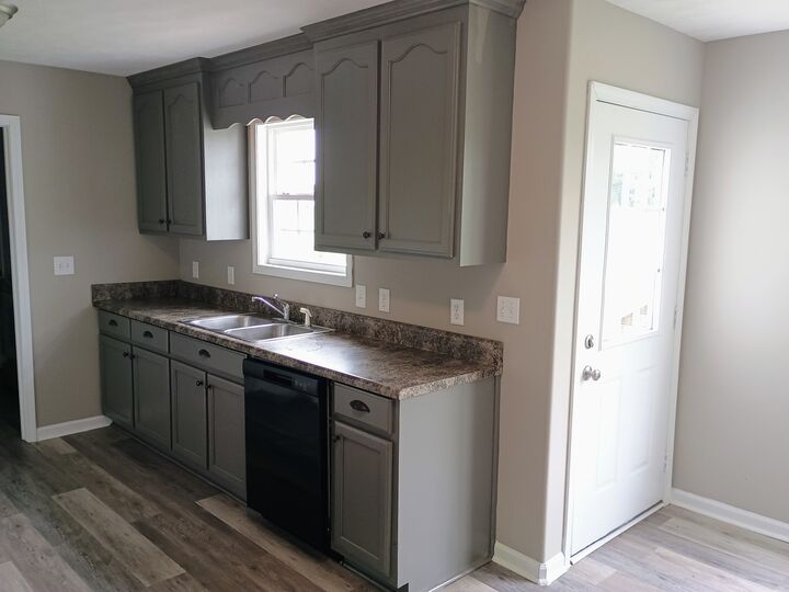 Property Photo: 2130 Horton Way TN 37091