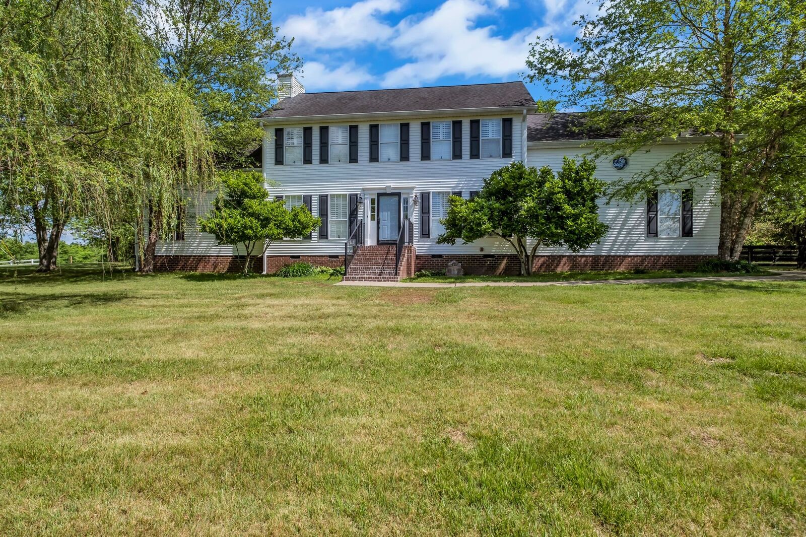 Property Photo:  420 Rock Springs Rd  TN 37031 