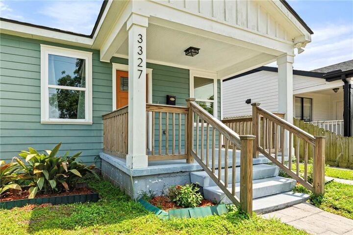 Property Photo:  3327 Mistletoe Street  LA 70118 