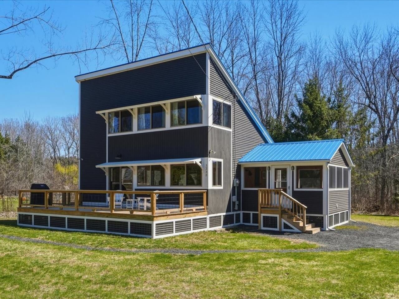 Property Photo: 1233 Blockhouse Point Road VT 05474