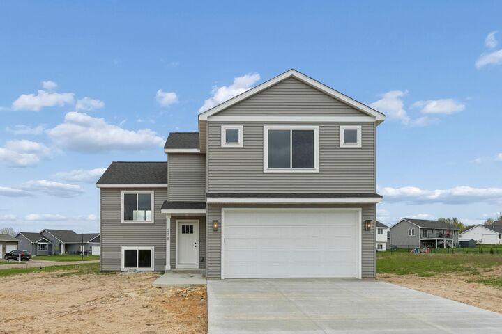 Property Photo:  278 Eagle Ridge Drive  WI 54023 