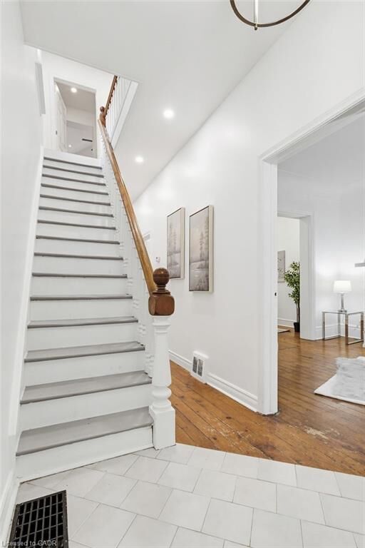 Property Photo: 42 Erie Avenue ON L8N 2W6