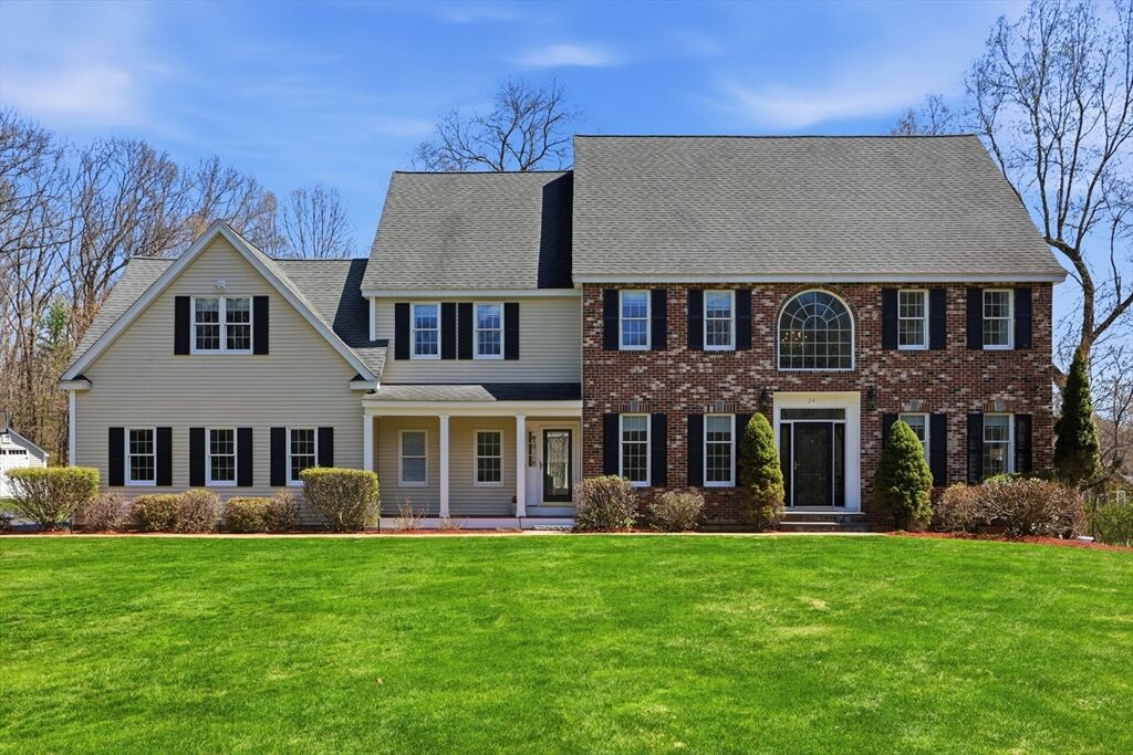 Property Photo:  24 Alcorn Xing  MA 01886 