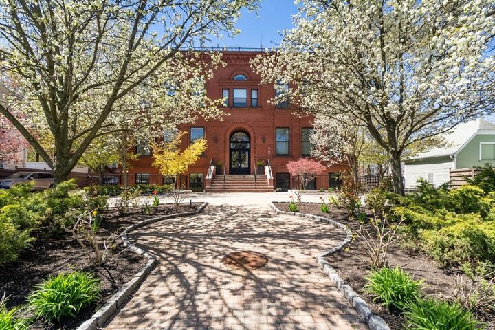 Property Photo: 11 Wyman St 2A MA 02130