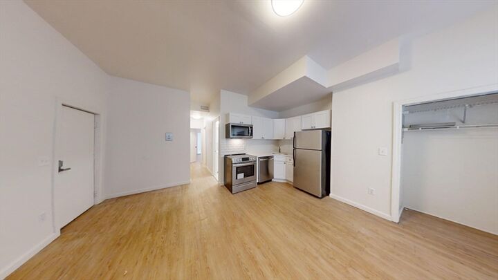 Property Photo:  287 Dorchester 1  MA 02127 