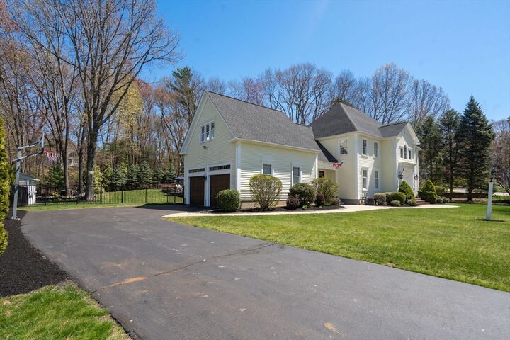 Property Photo:  17 Kendall Dr  MA 01581 
