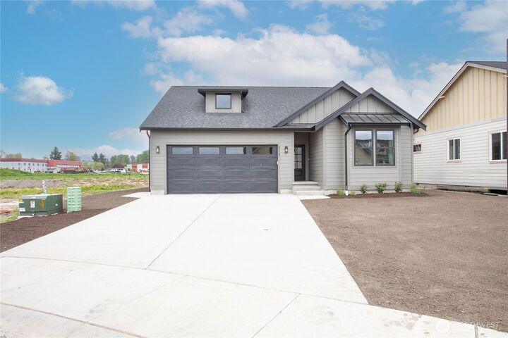 Property Photo:  313 W 3rd Street  WA 98247 