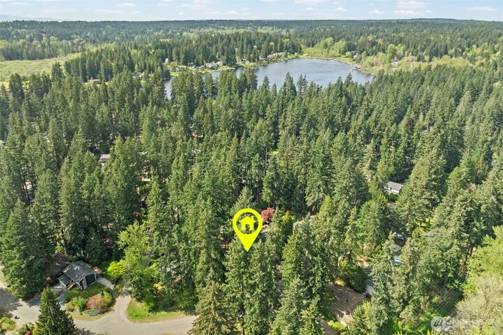 Property Photo:  16519  191st Place NE  WA 98072 