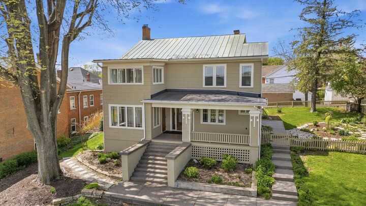 Property Photo:  207 S Prospect Street  IL 61036 
