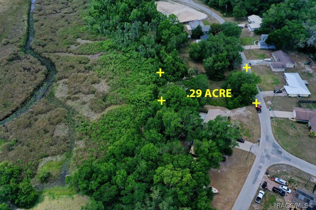 Property Photo: 9390 E Mistwood Drive FL 34450