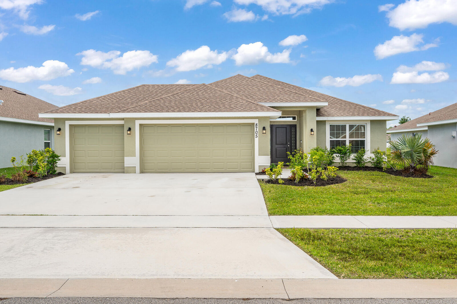 Property Photo:  8705 Merano Avenue  FL 34951 