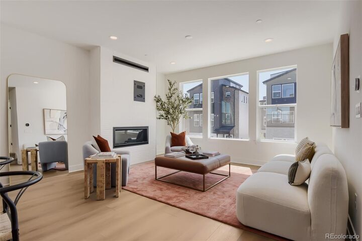 Property Photo:  11000 E Geddes Circle  CO 80112 