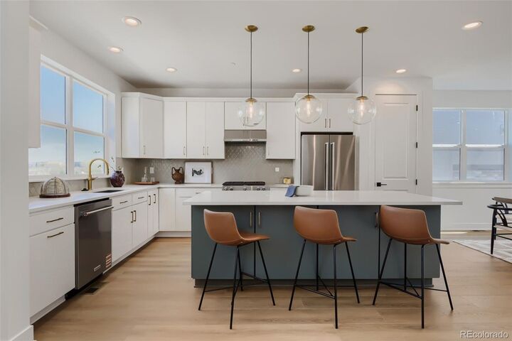 Property Photo:  11000 E Geddes Circle  CO 80112 