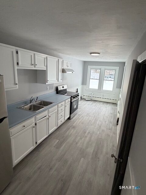 Property Photo:  122 River Road A  CT 06279 