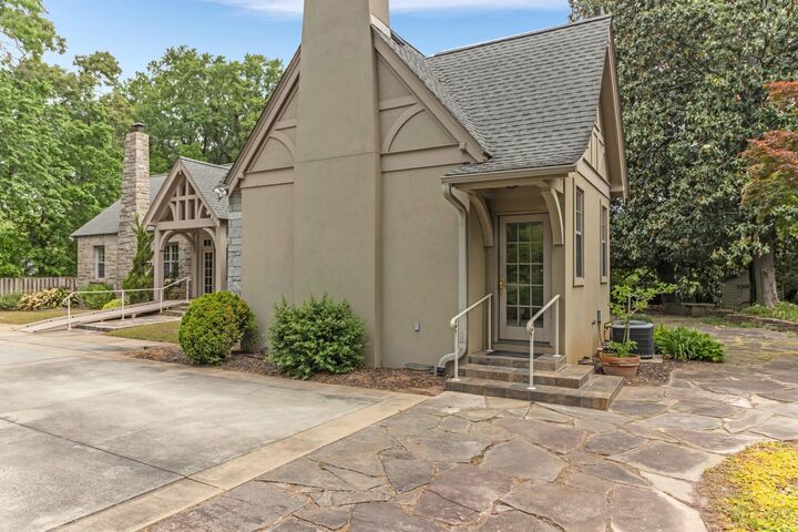 Property Photo: 363 Connecticut Avenue SC 29302