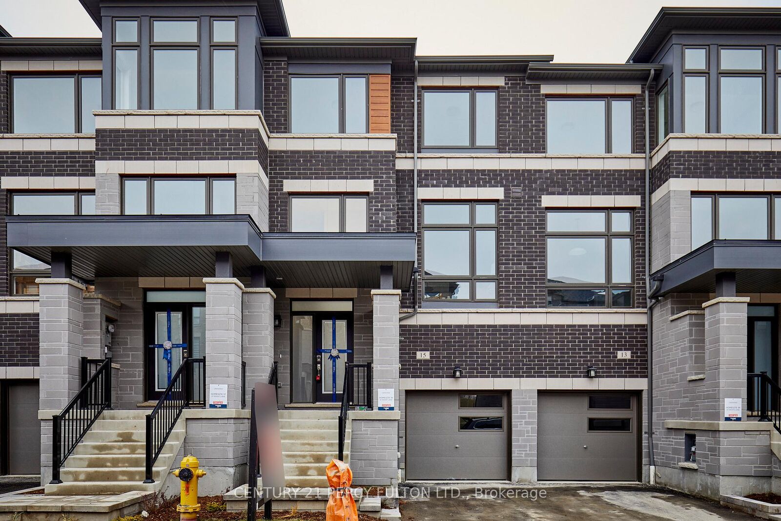 Property Photo:  15 Douet Lane  ON L1Z 0V4 