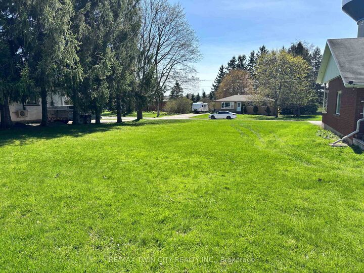 Property Photo:  31 Christian Street  ON N3A 2M7 