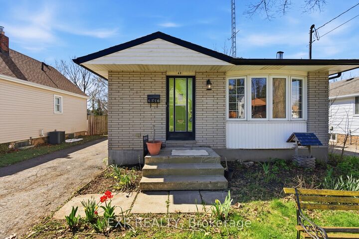 Property Photo: 6376 Ash Street ON L2G 2H5