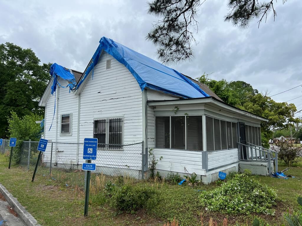 Property Photo:  507 Lake Park Rd  GA 31601 