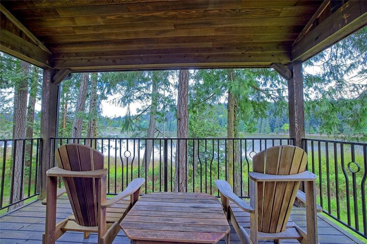 Property Photo: 315 Robinson Rd #38 BC V8K 1P7