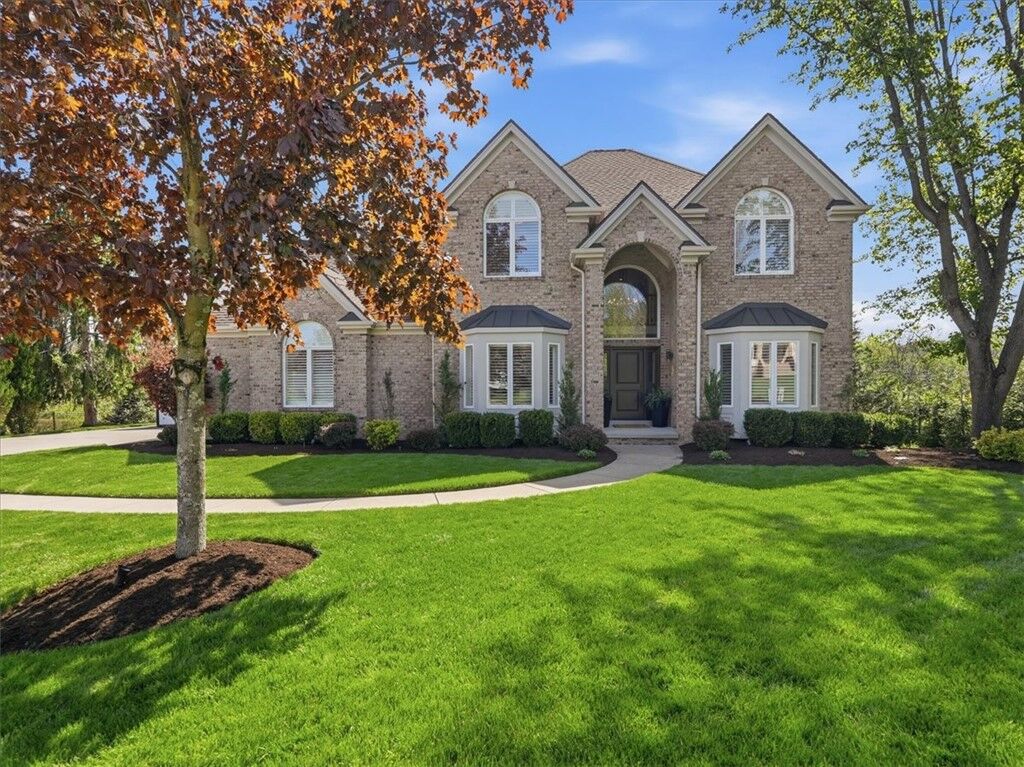 Property Photo:  218 Chesapeake Dr  PA 15044 