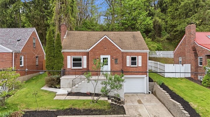 Property Photo:  3343 Maple  PA 15237 