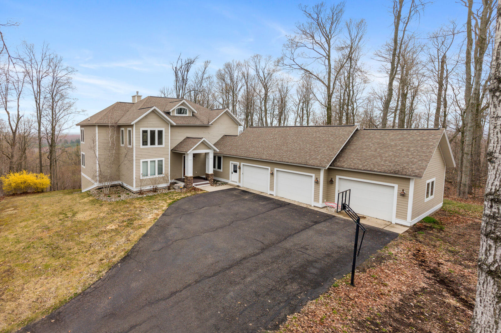 Property Photo: 1071 Roy Road MI 49770
