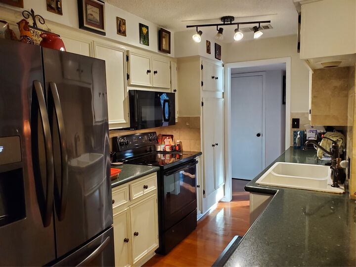 Property Photo:  9411 Cedar Crest Drive  TX 78750 