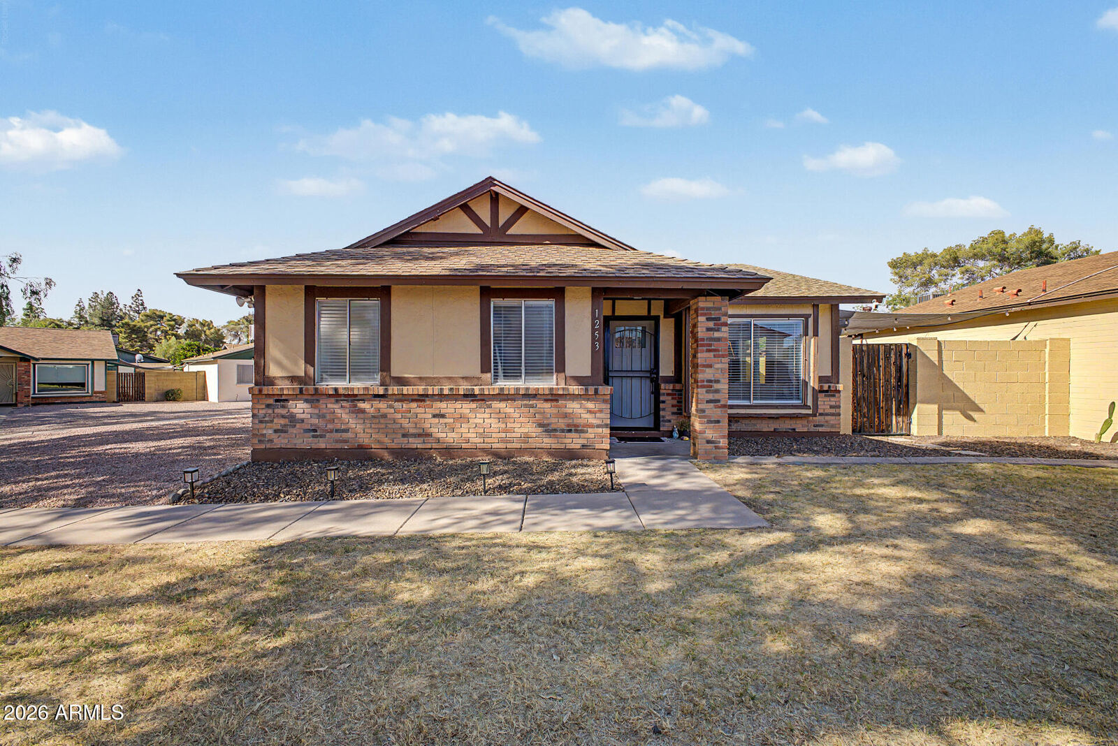 Property Photo:  5135 E Evergreen Street 1253  AZ 85205 