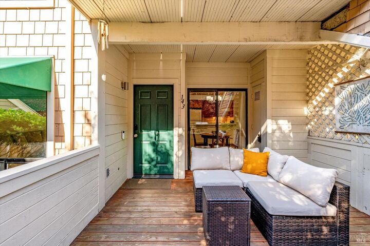 Property Photo:  901 Russell Avenue 143  CA 95403 